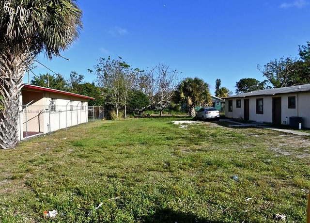 Property at 1118 N 16th Ct, Fort Pierce, FL 34950