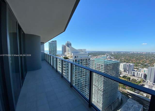 Property at 1000 Brickell Plz #4706, Miami, FL 33131, 3 beds, 3.5 baths