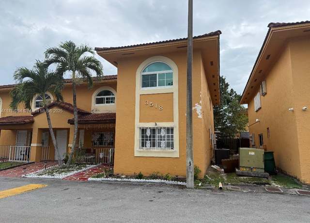 Property at 3518 W 80 St Unit 101-49, Hialeah, FL 33018, 3 beds, 2 baths