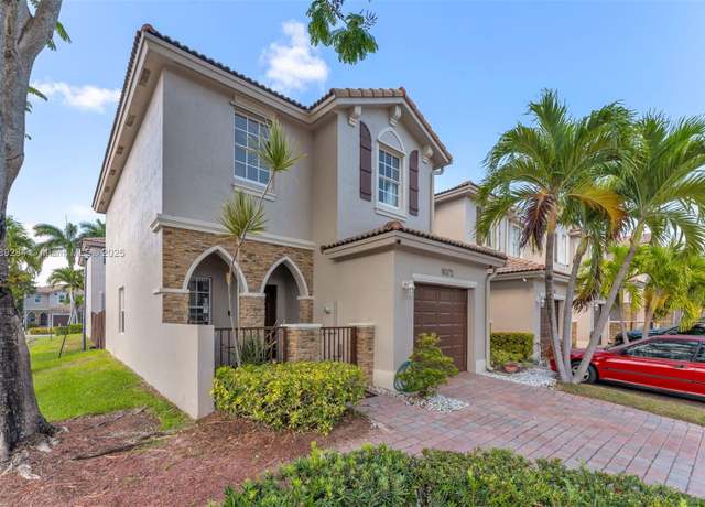 Property at 9371 SW 221st Way, Cutler Bay, FL 33190, 3 beds, 2.5 baths