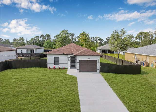Property at 922 E Barton, Lehigh Acres, FL 33974, 3 beds, 2 baths
