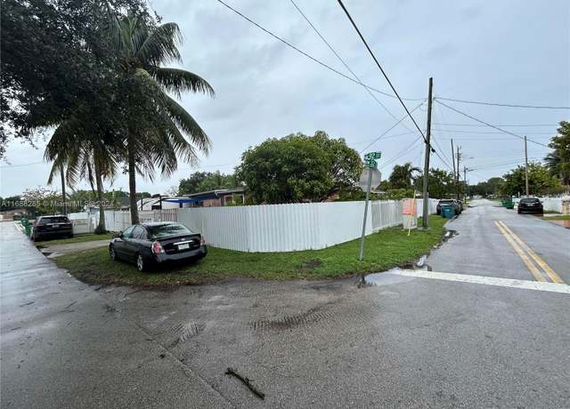 Property at 9200 NW 32nd Ct, Miami, FL 33147, 9 beds, 6 baths