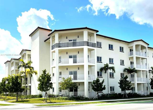 Property at 10950 NW 82nd St #113, Doral, FL 33178, 2 beds, 2 baths