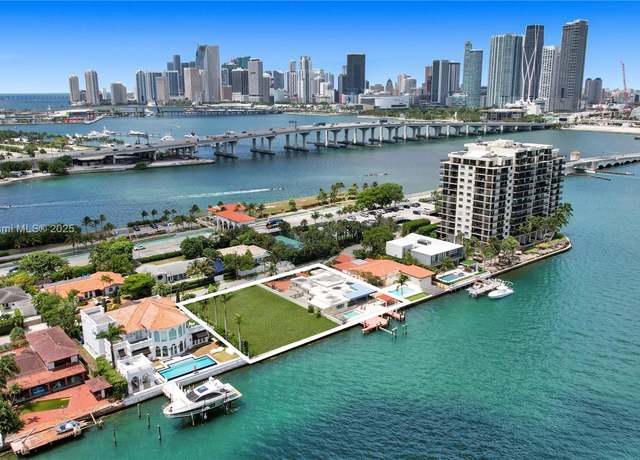 Property at 851 N Venetian Dr, Miami, FL 33139, 4 beds, 4 baths