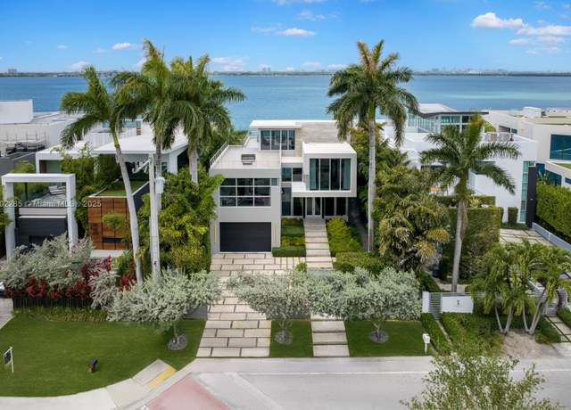 Property at 1379 N Venetian Way, Miami, FL 33139, 5 beds, 5 baths