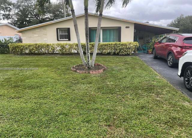 Property at 2430 N 61st Ter, Hollywood, FL 33024, 3 beds, 2 baths
