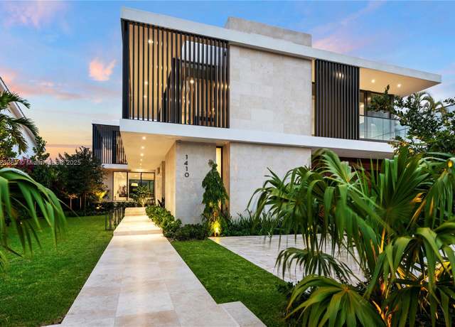 Property at 1410 S Biscayne Point Rd, Miami Beach, FL 33141, 6 beds, 7 baths