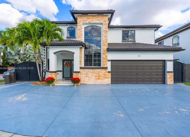 Property at 1401 SW 145th Ave, Miami, FL 33184, 4 beds, 3.5 baths