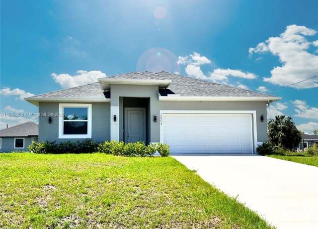 Property at 2008 Hercules Rd, La Belle, FL 33935, 3 beds, 2.5 baths