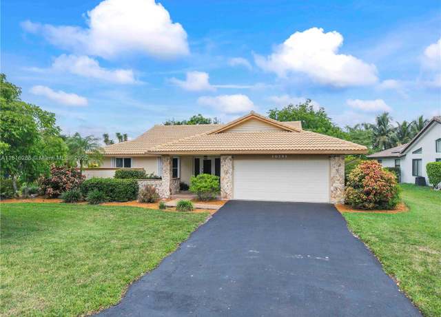 Property at 10791 NW 19th Dr, Coral Springs, FL 33071, 3 beds, 2 baths