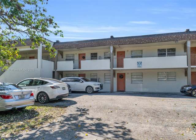 Property at 20520 NW 15th Ave #223, Miami Gardens, FL 33169, 2 beds, 2 baths