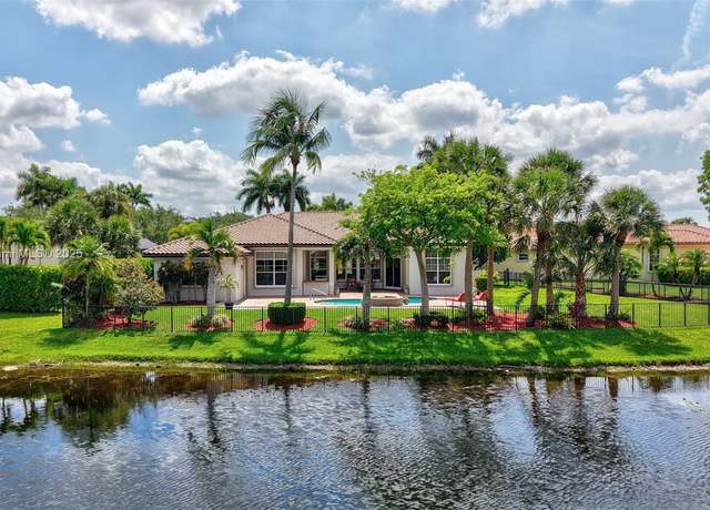 Property at 12668 NW 74th Pl, Parkland, FL 33076, 6 beds, 3.5 baths