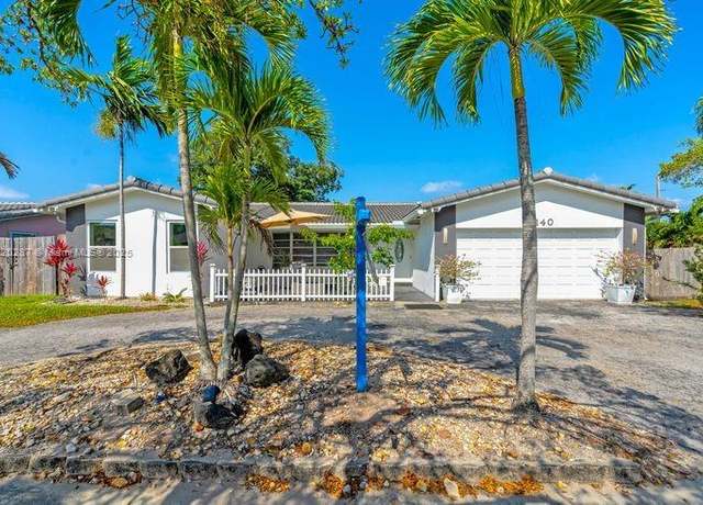 Property at 4140 N 36th Ave, Hollywood, FL 33021, 5 beds, 3.5 baths