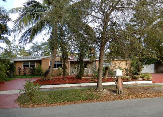 Property at 19901 SW 92nd Ave, Cutler Bay, FL 33157, 3 beds, 2 baths