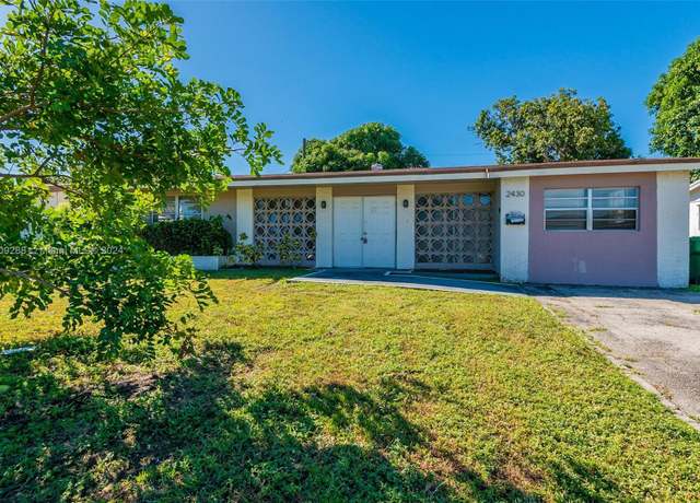 Property at 2430 Riviera Dr, Miramar, FL 33023, 3 beds, 2 baths