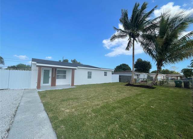 Property at 14641 Jackson St, Miami, FL 33176, 3 beds, 2 baths