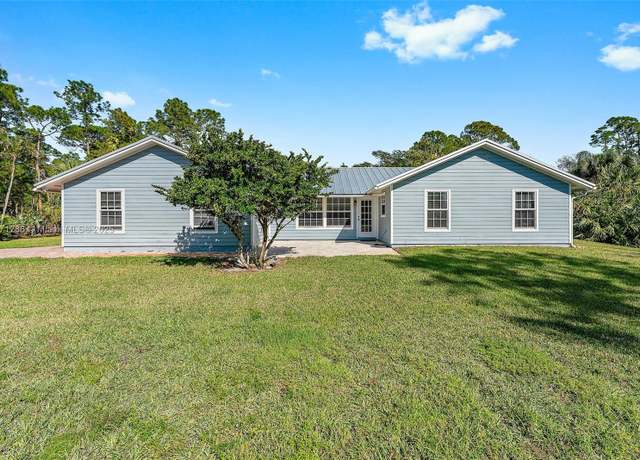 Property at 13483 N 158th St N, Jupiter, FL 33478, 3 beds, 2.5 baths