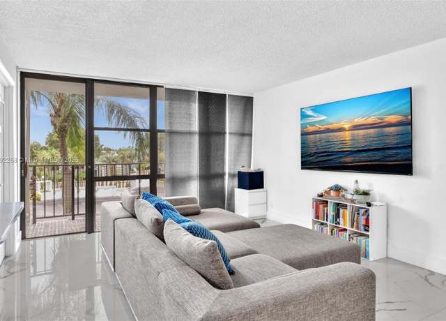 Property at 1000 Parkview Dr #329, Hallandale Beach, FL 33009, 2 beds, 2 baths