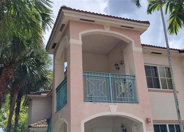 Property at 2125 NW 77th Way #201, Pembroke Pines, FL 33024, 3 beds, 2 baths