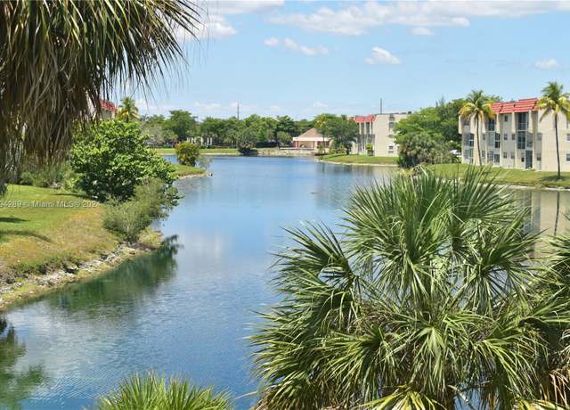 Property at 3051 E Sunrise Lakes Dr #211, Sunrise, FL 33322, 2 beds, 2 baths