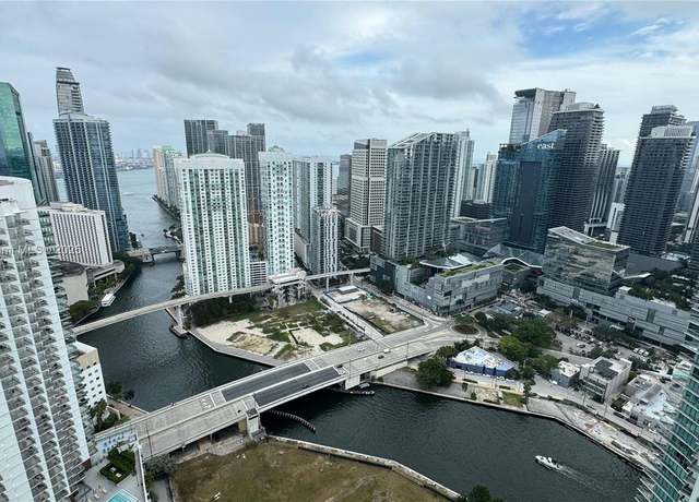 Property at 90 SW 3rd St Ph -17, Miami, FL 33130, 3 beds, 3.5 baths