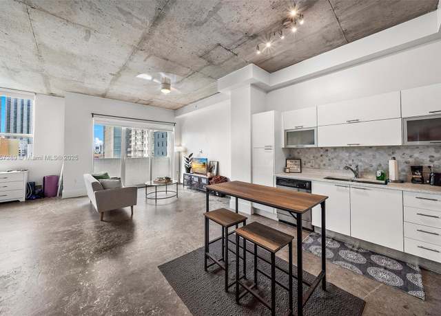 Property at 133 NE 2nd Ave #909, Miami, FL 33132, 1 bed, 1 bath