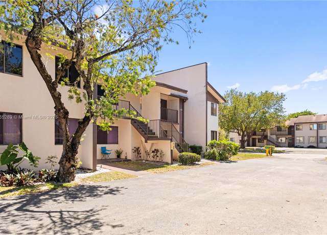 Property at 174 W Laurel Dr #1104, Margate, FL 33063, 2 beds, 2 baths
