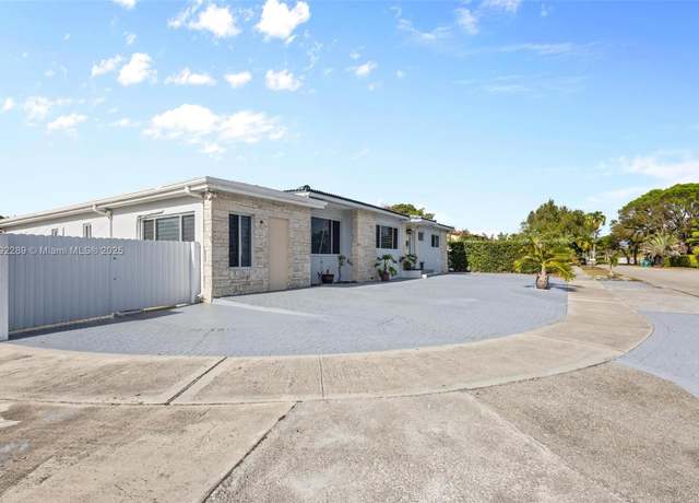 Property at 9365 SW 44th St, Miami, FL 33165, 3 beds, 2 baths