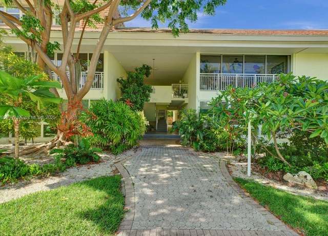 Property at 260 Sunrise Dr Unit E, Key Biscayne, FL 33149, 2 beds, 2 baths