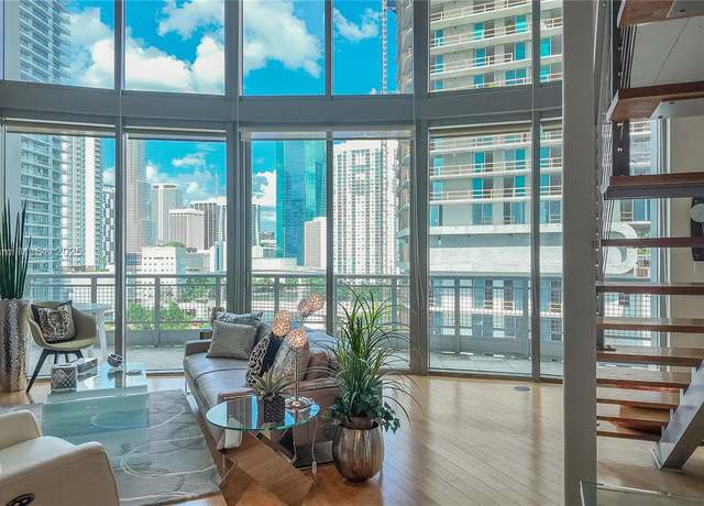 Property at 690 SW 1st Ct #1502, Miami, FL 33130, 2 beds, 2 baths
