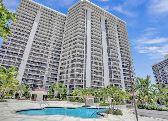 Property at 20281 E Country Club Dr #305, Aventura, FL 33180, 2 beds, 2 baths