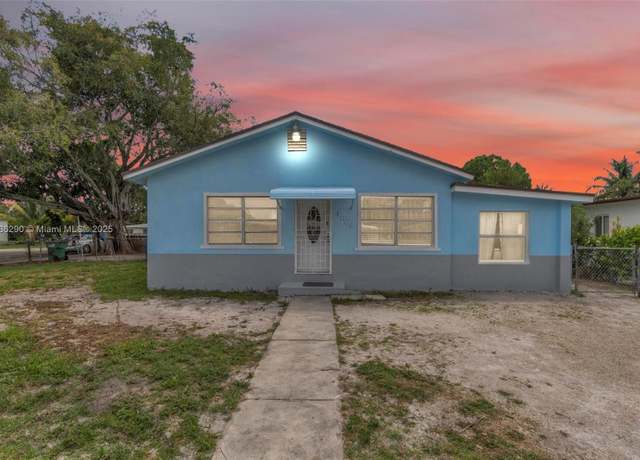 Property at 1006 NW 112th Ter, Miami, FL 33168, 9 beds, 4 baths