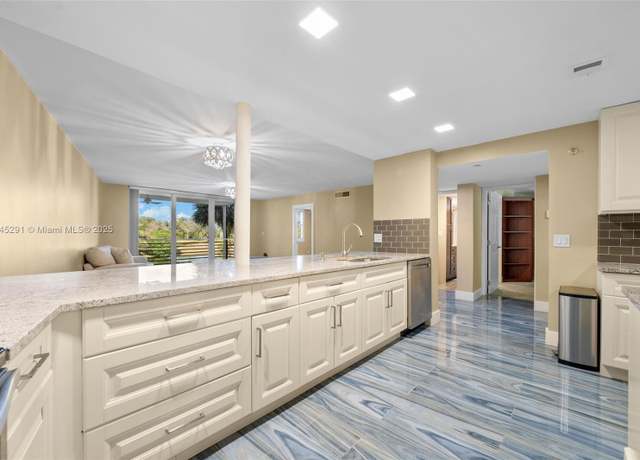 Property at 3499 Oaks Way # 205 #205, Pompano Beach, FL 33069, 2 beds, 2 baths