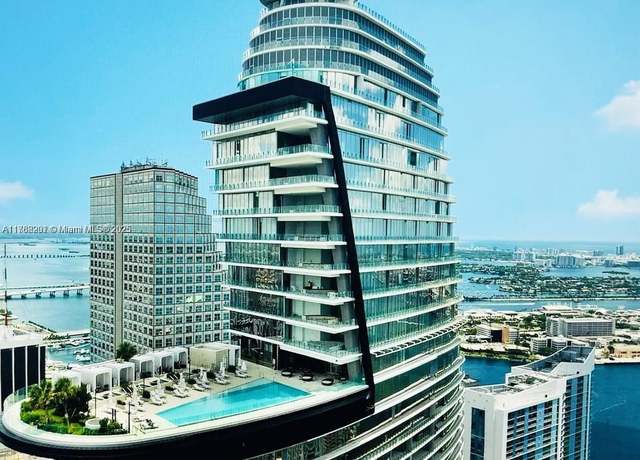 Property at 300 Biscayne Blvd Way #3707, Miami, FL 33131, 3 beds, 2.5 baths