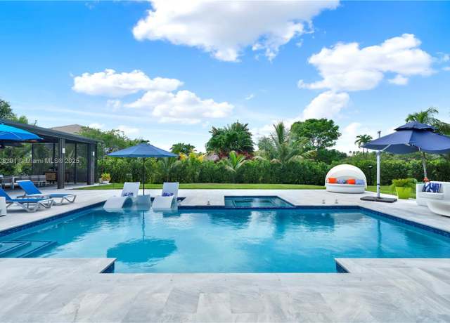 Property at 12301 NW 18th St, Plantation, FL 33323, 5 beds, 4.5 baths