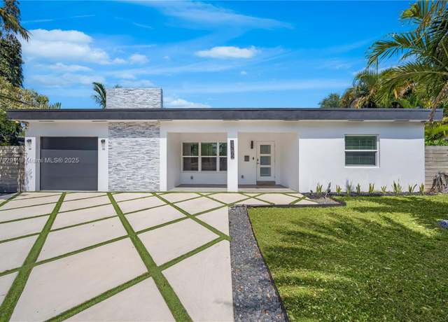 Property at 1785 NE 15th St, Fort Lauderdale, FL 33304, 4 beds, 3 baths