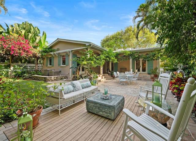 Property at 4151 Park Ave, Coconut Grove, FL 33133, 3 beds, 3 baths
