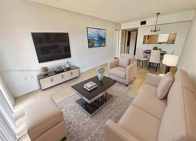 Property at 5200 NW 31st Ave #102, Fort Lauderdale, FL 33309, 1 bed, 1 bath