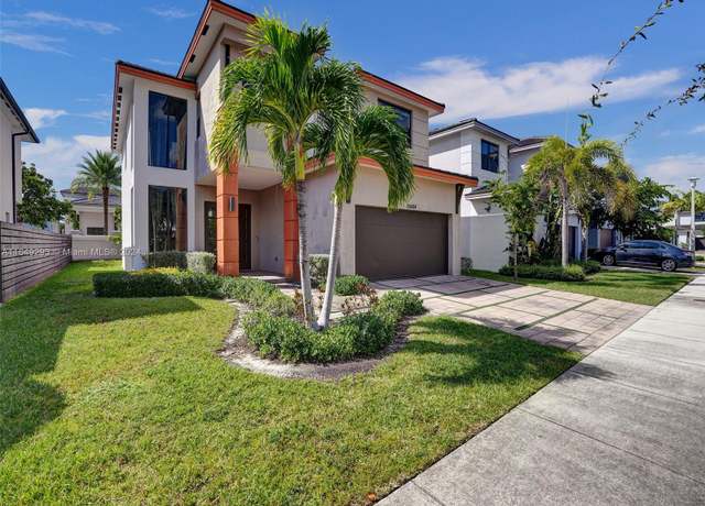 Property at 15464 NW 88th Ct, Miami Lakes, FL 33018, 4 beds, 3 baths