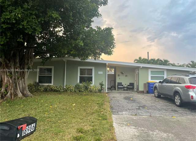 Property at 18986 SE Mayo Dr, Jupiter, FL 33469, 4 beds, 2 baths