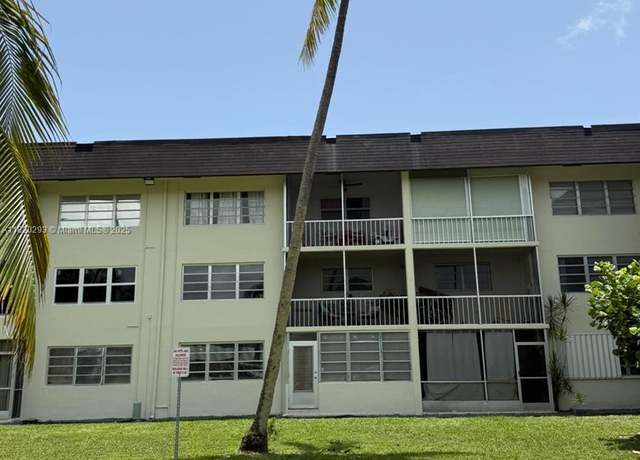 Property at 1540 NE 191st St #140, Miami, FL 33179, 1 bed, 1.5 baths