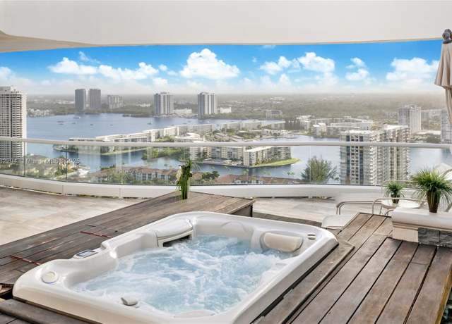 Property at 7000 Island Blvd Ph -08, Aventura, FL 33160, 3 beds, 4 baths