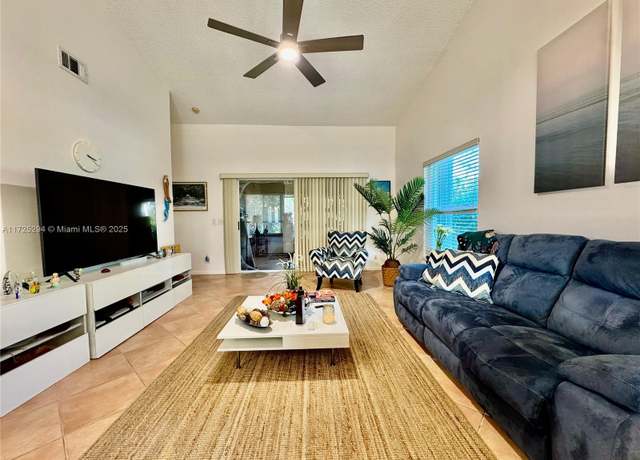 Property at 11078 SE Sea Pines Cir, Hobe Sound, FL 33455, 2 beds, 2 baths