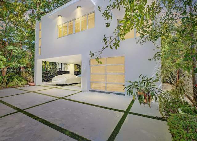 Property at 3861 Kumquat Ave, Miami, FL 33133, 5 beds, 7 baths