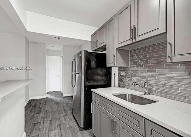 Property at 533 Meridian Ave #11, Miami Beach, FL 33139, 1 bed, 1 bath