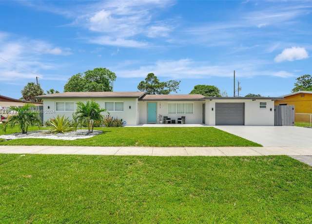 Property at 1613 NW 11th Ave, Fort Lauderdale, FL 33311, 5 beds, 3 baths