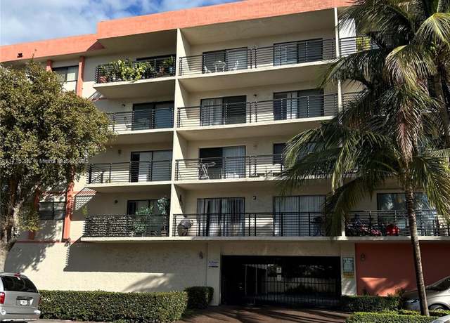 Property at 7801 Abbott Ave #502, Miami Beach, FL 33141, 2 beds, 2 baths