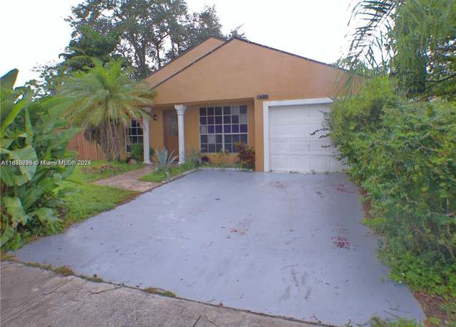 Property at 1490 SW 85th Ter, Pembroke Pines, FL 33025, 4 beds, 2 baths