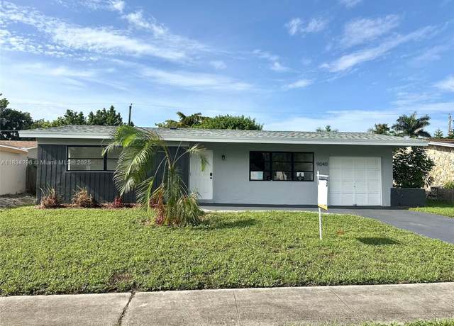 Property at 9040 NW 26th Place Sunrise Golf Vlg, Sunrise, FL 33322, 3 beds, 2 baths