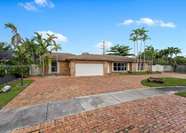 Property at 2061 NE 214th Ter, Miami, FL 33179, 4 beds, 3.5 baths